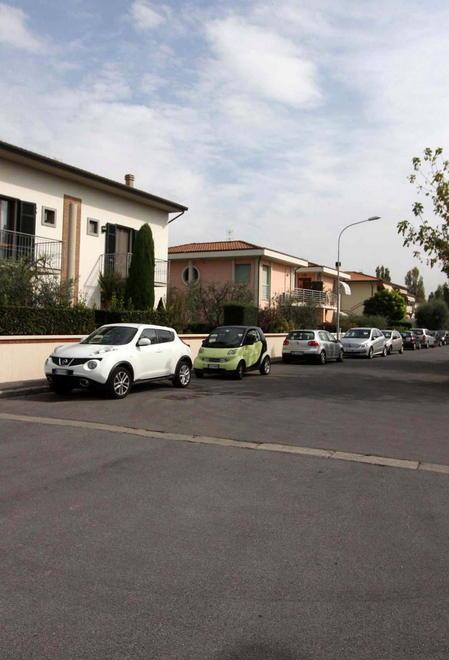 Sparano ai banditi sorpresi a rubare 