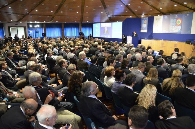A Prato il ministro Passera&nbsp; e i big della politica 