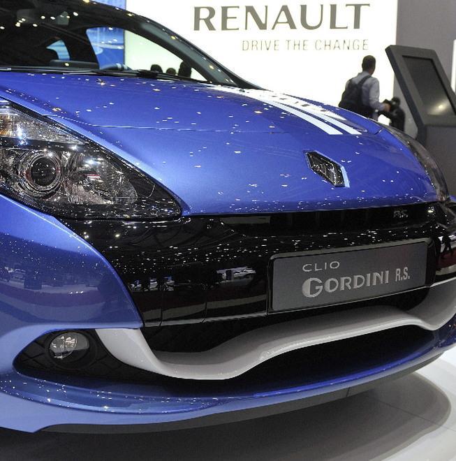 «Ho avuto la Clio ma solo 3 mesi dopo averla pagata...»