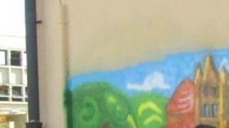 Massa ancora più bella grazie ai murales dei ragazzi