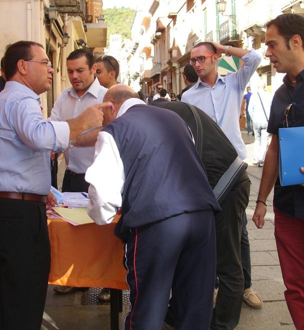 Allarme acqua in città: parte una petizione per lasciare Abbanoa 
