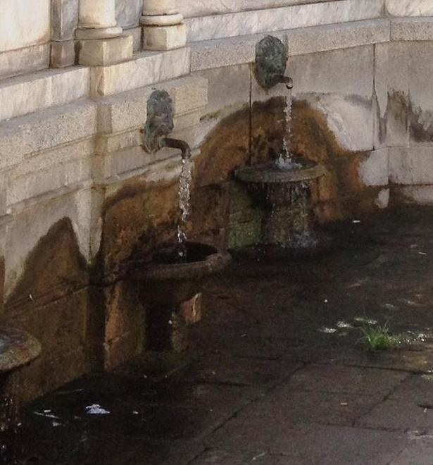 Nelle fogne finiscono 240mila euro 