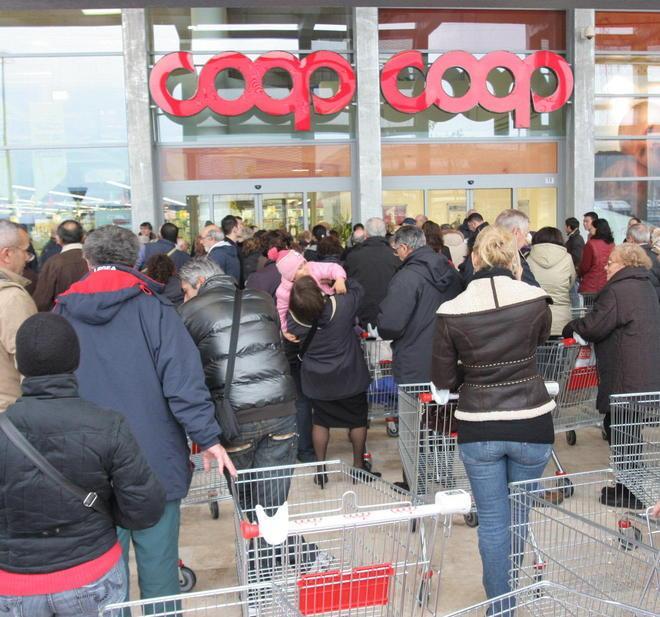 Ora si ruba per fame Decine di casi ogni giorno 