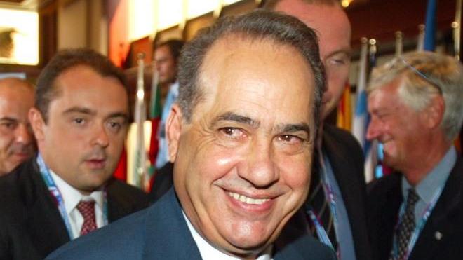 Pisanu: «Voglio il record, mi ricandiderò alle Politiche»