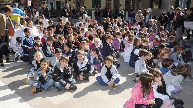 Ogni mese un’emozione nel calendario delle scuole 