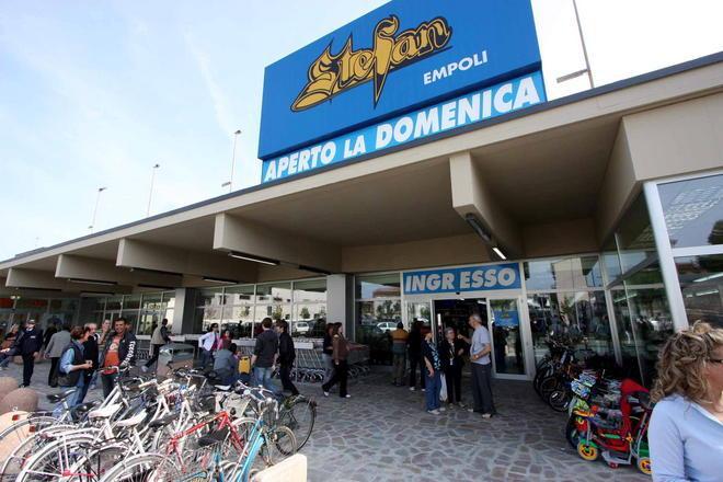 In sciopero le lavoratrici di Stefan 