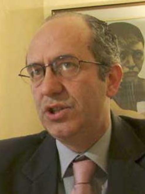Vuoi la casa? Fai il muratore 