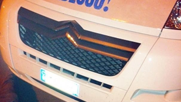 D’Alema investito dal camper? Stupidità