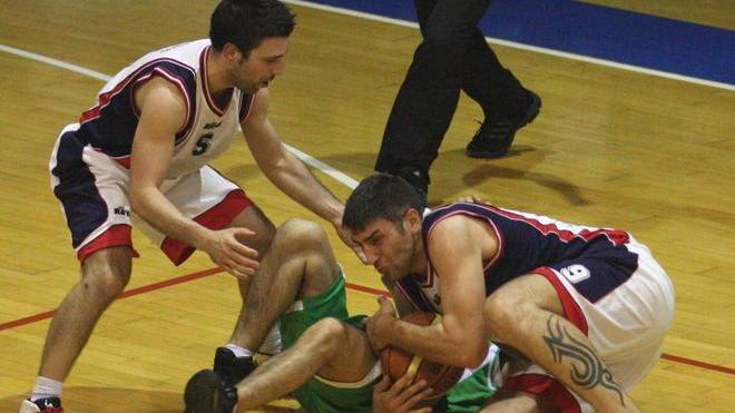 La super difesa dei Dragons sfida il super attacco di Arezzo