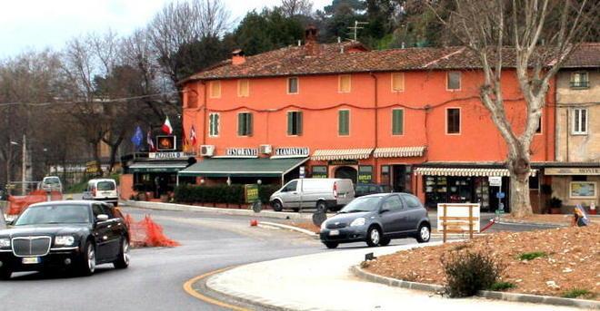 Lite per un parcheggio Soccorsa una donna incinta