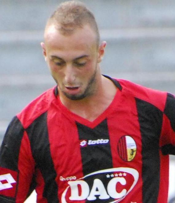 Stadio Oliveti, è caccia al biglietto Il derby con Lucca è un big match 