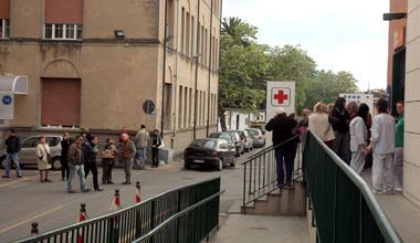 Non ci sono ambulanze, minacce e insulti all'operatore del 118&nbsp;&nbsp; 