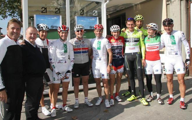 La tappa pratese del “ciclista-testimonial” Marzotto 