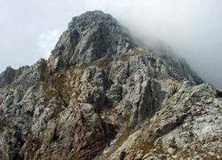 Coppia di alpinisti bloccati sul Pizzo d'Uccello: soccorsi in elicottero 
