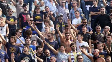 Cori anti-Morosini, 50mila euro di ammenda e diffida al Verona
