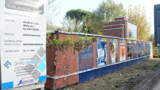 È caos per i lavori in viale Europa