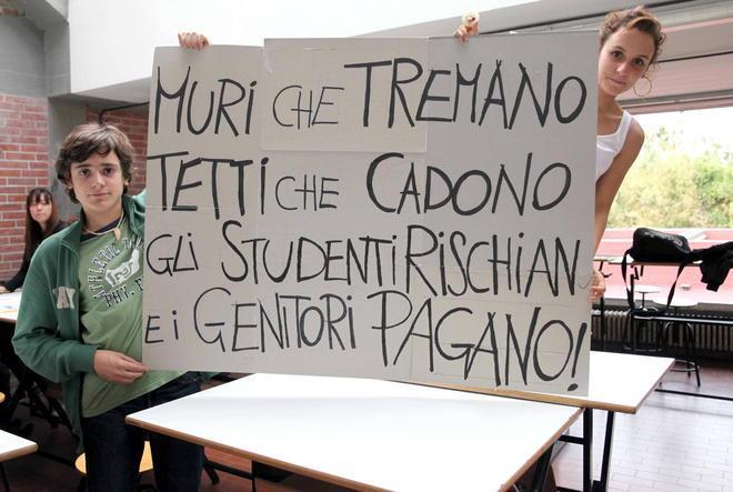 Stagi, scuola occupata: «Non c’è sicurezza»