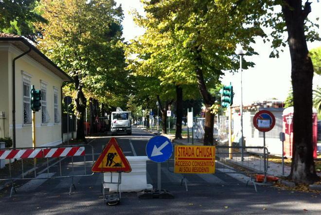 Chiusa una parte di via Trento 