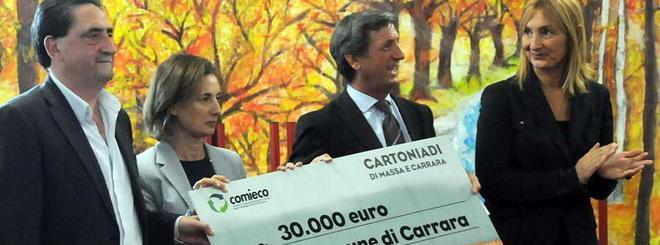Cartoniadi, Carrara batte Massa 