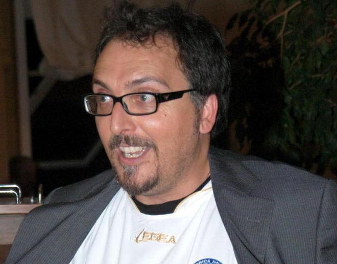 Dimissioni di gran moda Ora le minaccia Novelli 