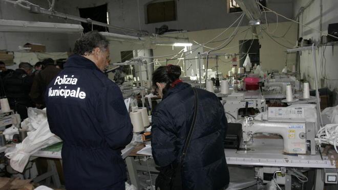 Cinese clandestino accompagnato a Roma per l’espulsione