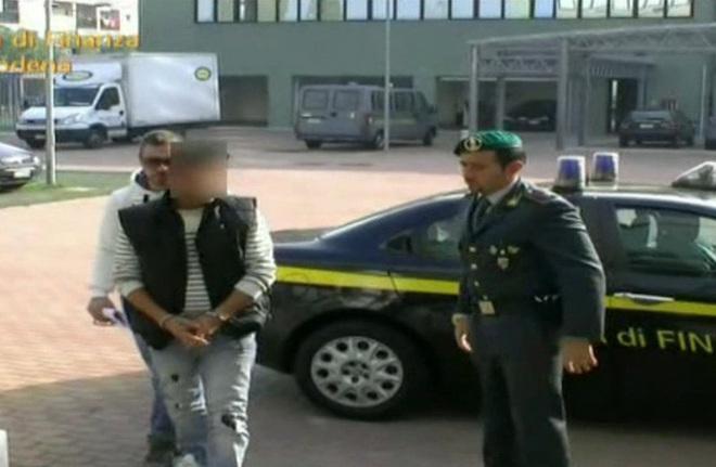 Baglio: titoli accademici, onlus e amicizie nelle 'ndrine 