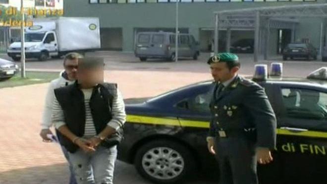 Baglio: titoli accademici, onlus e amicizie nelle 'ndrine