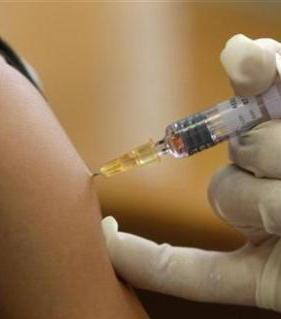 Papilloma virus, vaccinazioni a tutte le ragazzine