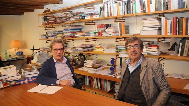Casa editrice si insedia e crea uno staff di dieci giovani