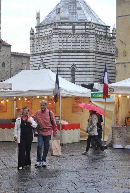«Mercatino francese, occasione persa per un grande evento» 