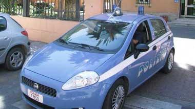 Incendia una cassetta della posta, denunciato un 43enne