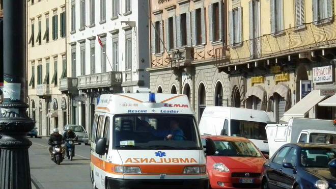 Bimba nasce in ambulanza a pochi chilometri dall’ospedale