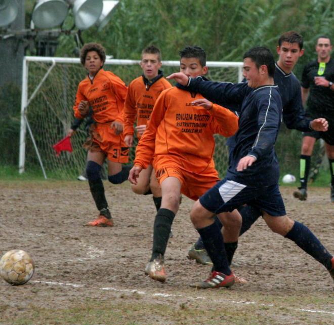 Rosignano vola con super Pagano 