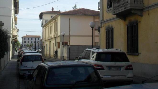 «Viabilità da rivedere» Proteste in via Dante