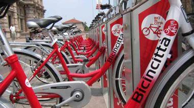 Una città da pedalare affittando le bici con il bike-sharing