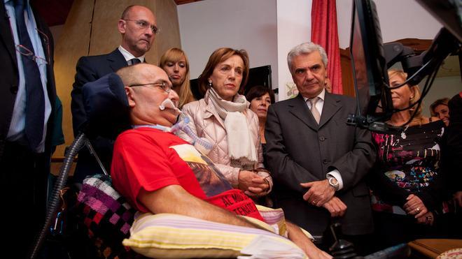 I ministri Fornero e Balduzzi a Monserrato in casa di un malato di Sla 