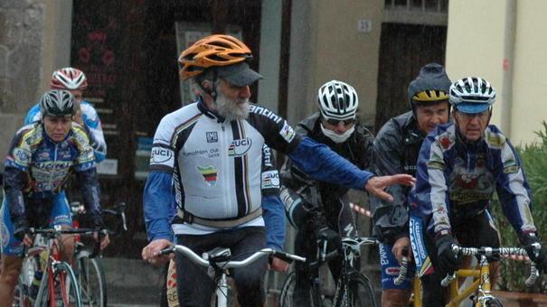 Gori e Comuniello apripista fra i ciclisti a Lucca Marathon