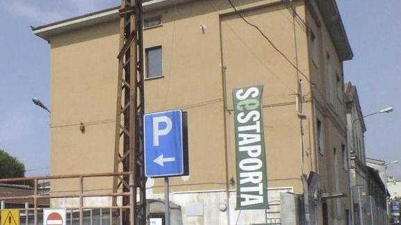 «La caserma dei vigili urbani starebbe bene in via Pisano»