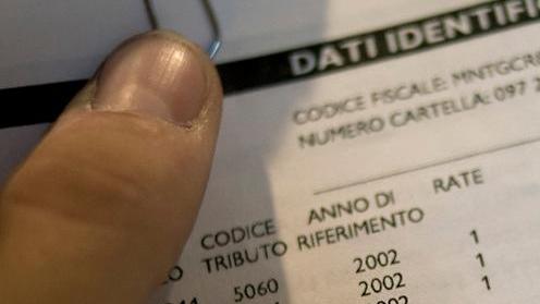 Equitalia non bussa due volte e invia oltre 100 cartelle