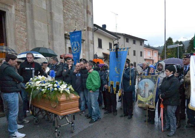 Folla ai funerali dell’imprenditore Fabrizio Del Soldato