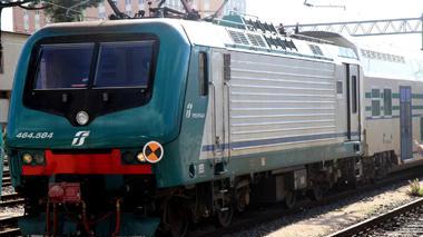 Disavventura in treno, 150 passeggeri bloccati per tre ore