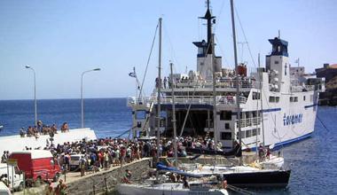 Maltempo, dopo due giorni riparte il traghetto per Capraia 