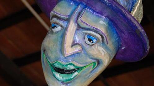 Le maschere di carnevale in prestito a Poggio Rusco