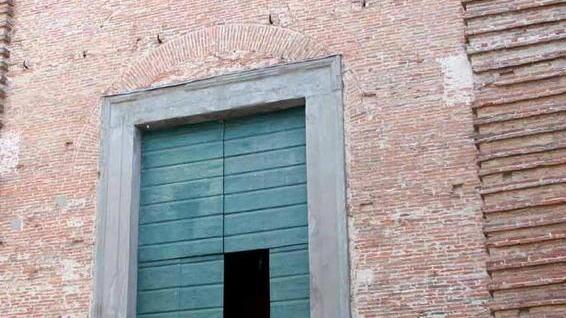 Pronta la nuova meridiana sulla facciata della collegiata