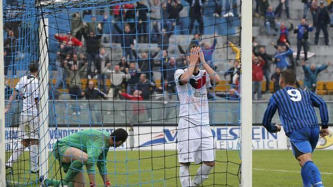 Pisa fermato nel recupero dalla Nocerina (1-1)