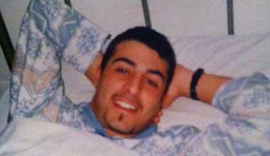 Schianto con l'auto, muore a 35 anni 