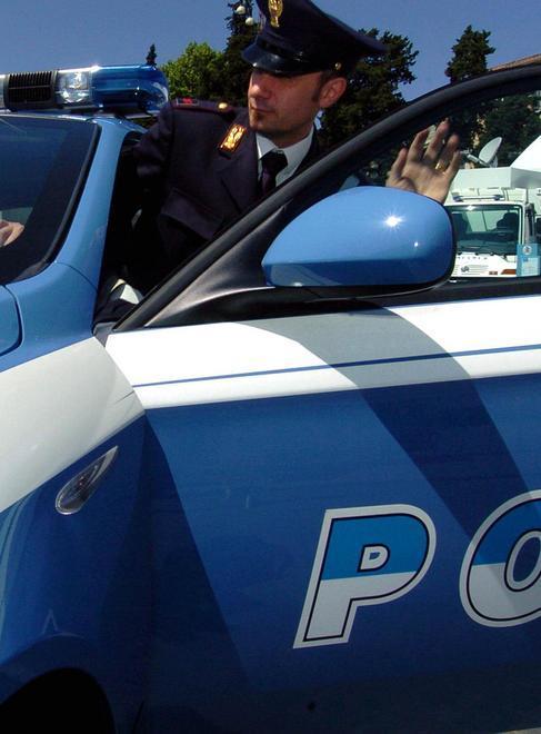 Eroina negli slip, arrestato un giovane