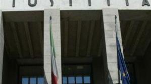 Bimba affidata all’ex marito che era stato accusato di abusi