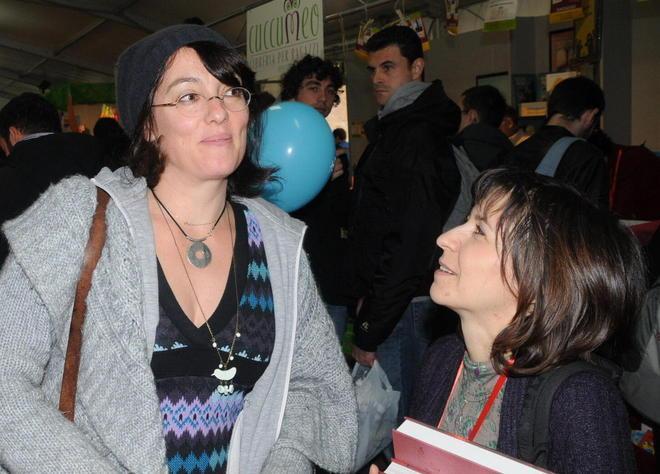 Rebecca Dautremer in mezzo ai fans