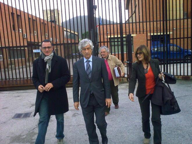 Gianni Rivera consegna gli attestati del corso arbitri ai detenuti della Dogaia 